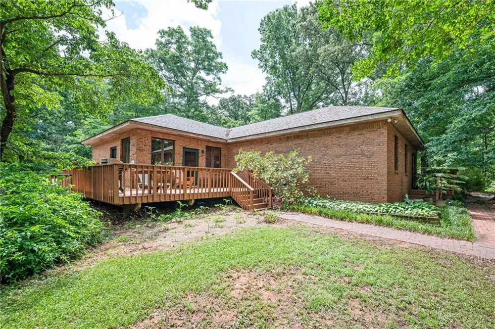 801 Buford Carey Road Hull, GA 30646