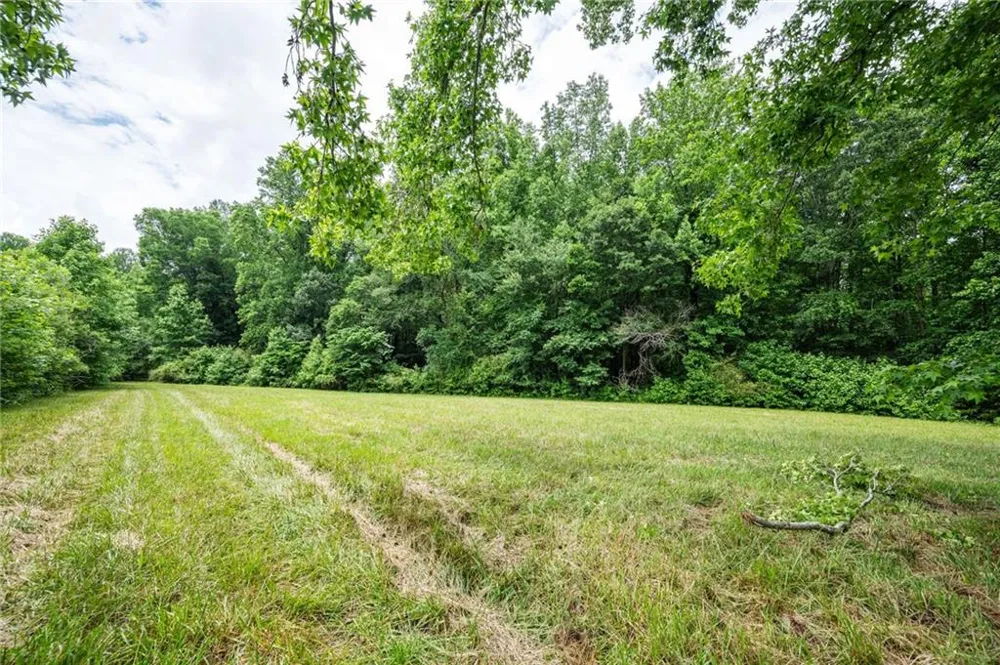 801 Buford Carey Road Hull, GA 30646