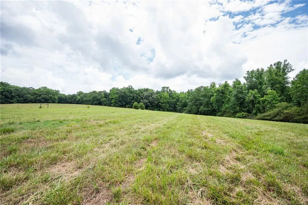 801 Buford Carey Road Hull, GA 30646