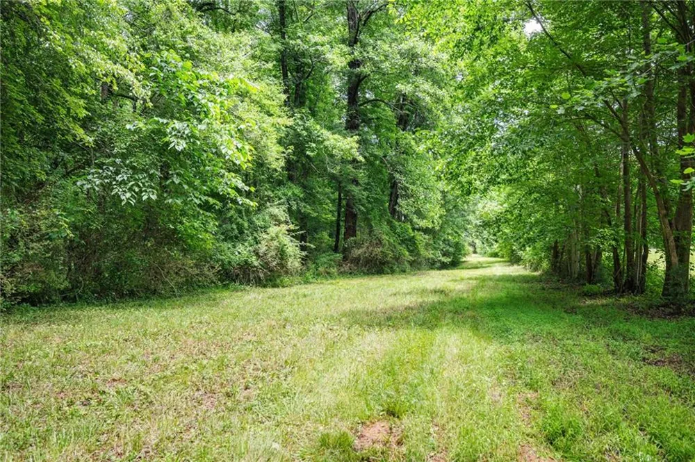 801 Buford Carey Road Hull, GA 30646