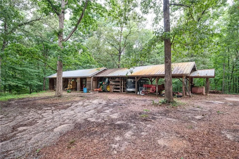 801 Buford Carey Road Hull, GA 30646
