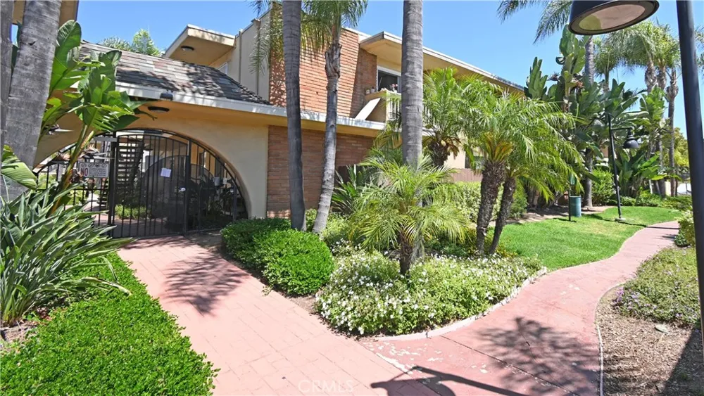 471 Ballantyne #64 El Cajon, CA 92020