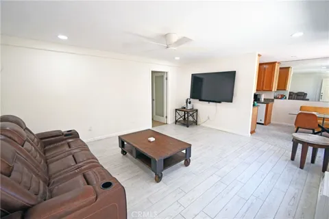 471 Ballantyne #64
