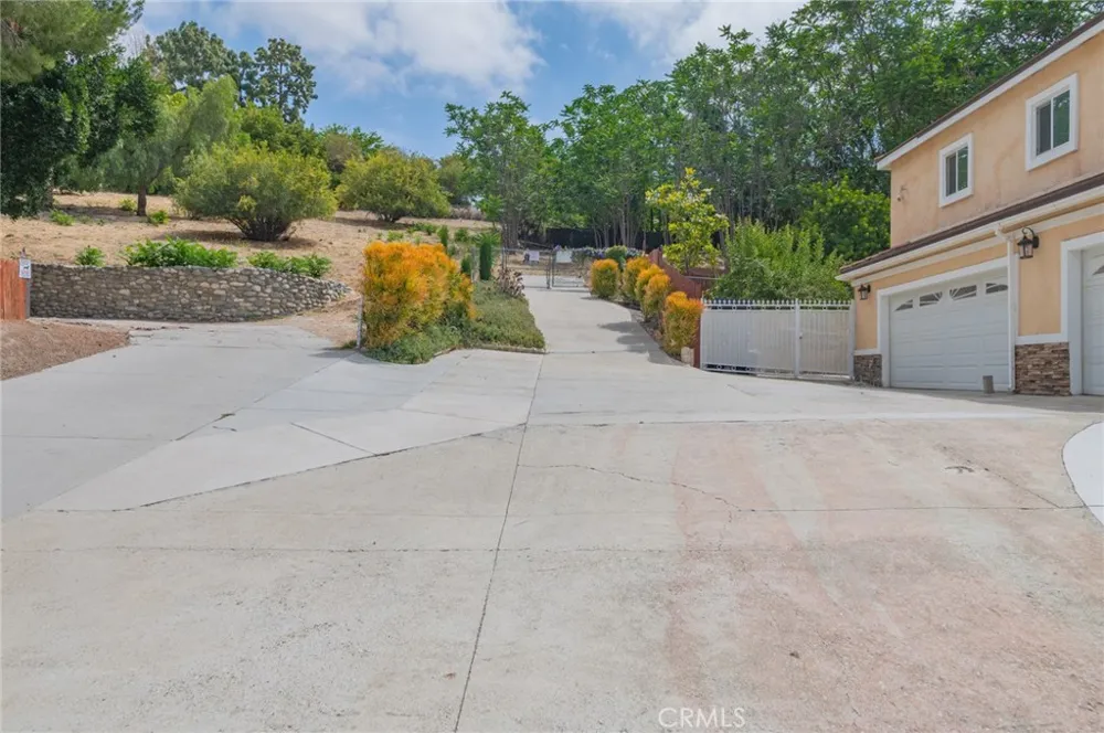 420 Camino De Gloria Walnut, CA 91789