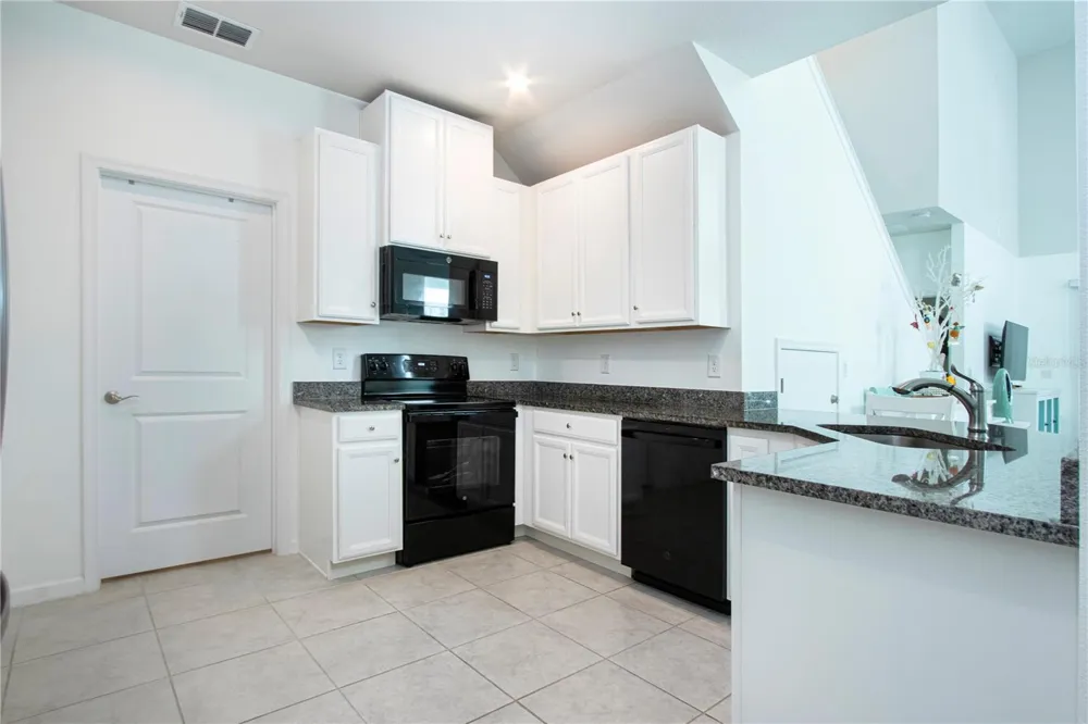 2120 LACEFLOWER DRIVE Brandon, FL 33510
