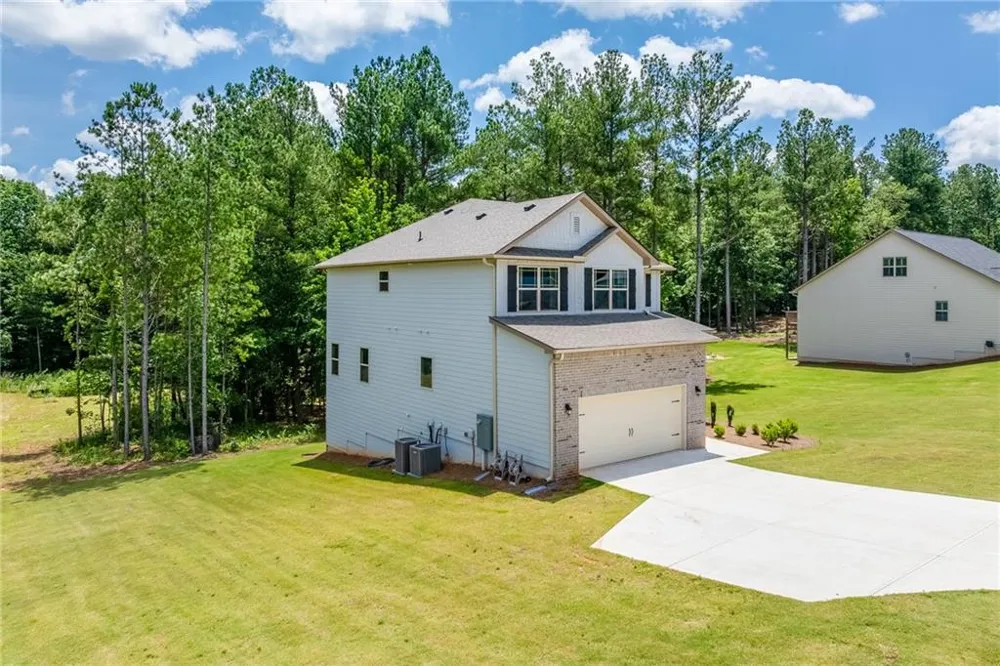 191 Eagle Heights Drive Maysville, GA 30558