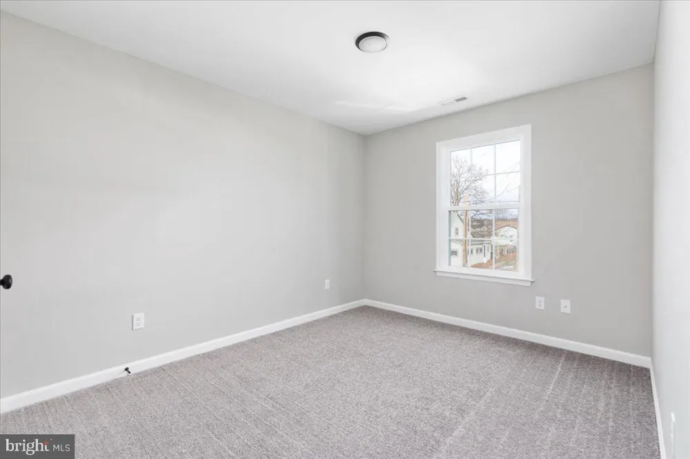 201 EAST LOCUST STREET Woodstock, VA 22664