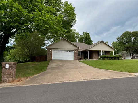 10 Fairbrook Lane