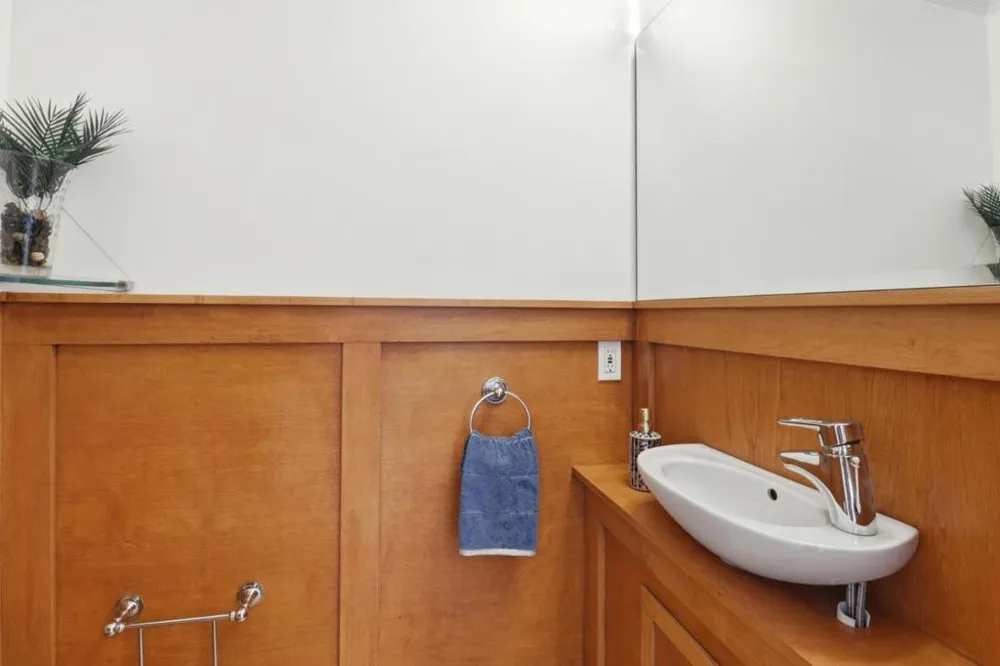 2945 Monte Cresta Drive Belmont, CA 94002