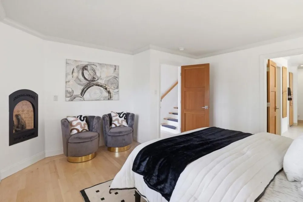 2945 Monte Cresta Drive Belmont, CA 94002
