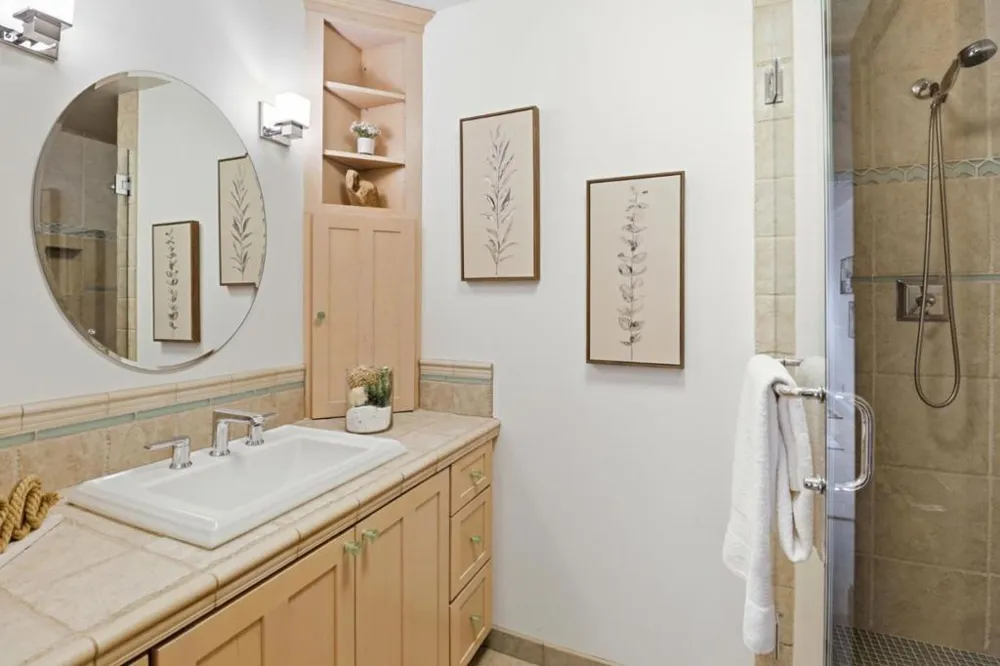 2945 Monte Cresta Drive Belmont, CA 94002
