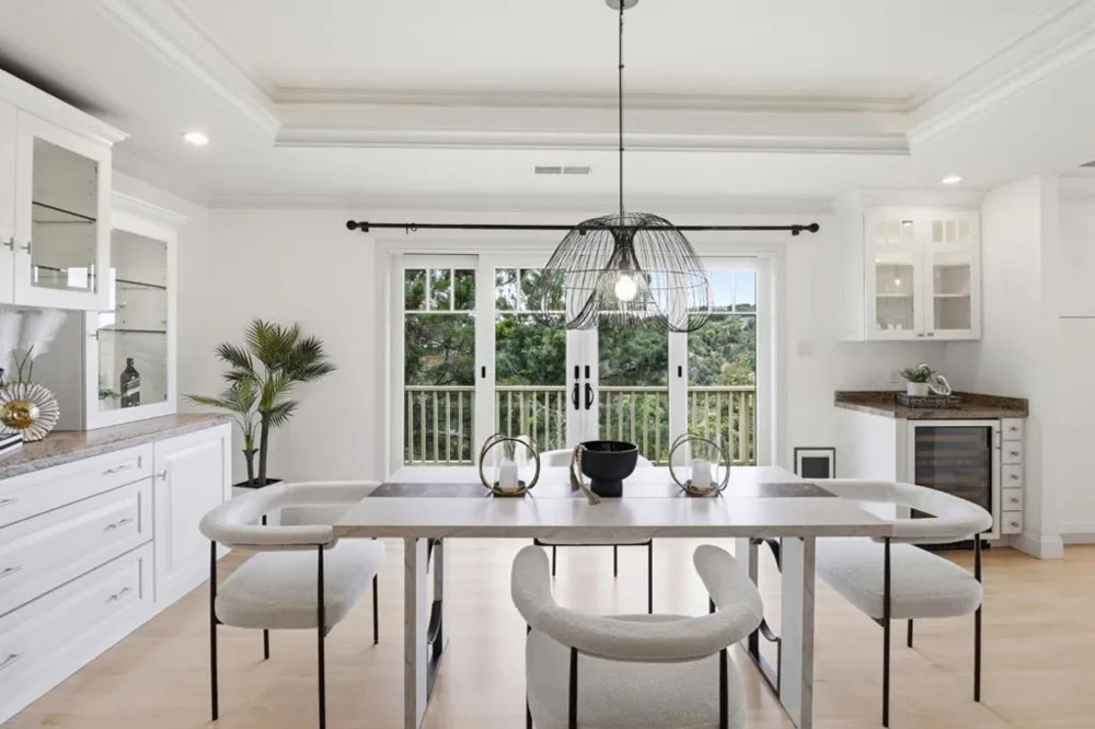 2945 Monte Cresta Drive Belmont, CA 94002