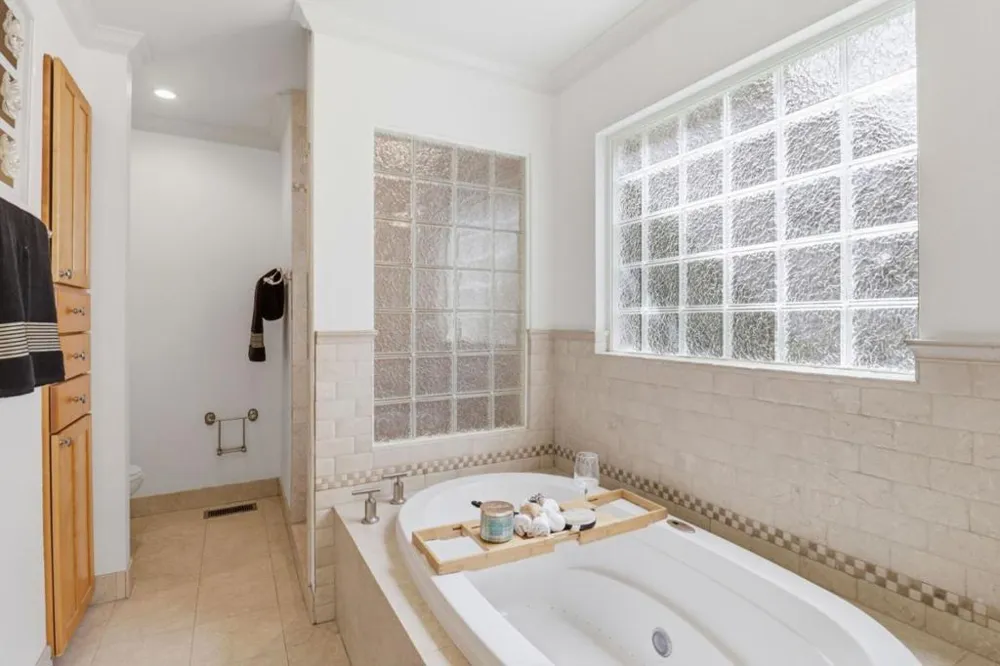 2945 Monte Cresta Drive Belmont, CA 94002