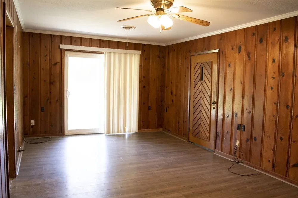 918 S Varella Street Mexia, TX 76667