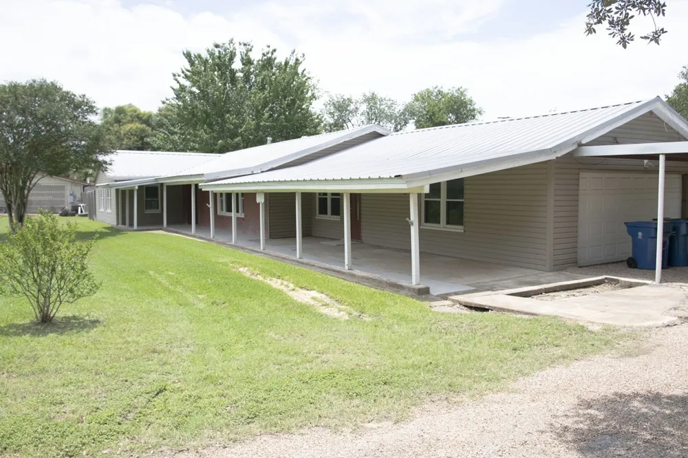 918 S Varella Street Mexia, TX 76667