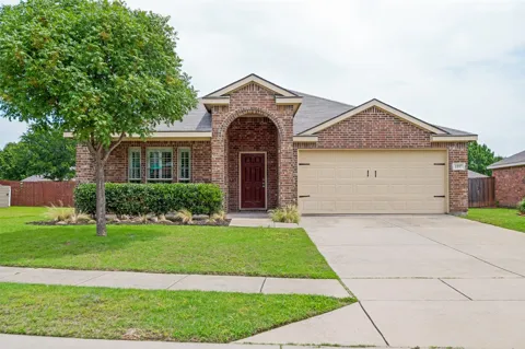 1097 Luton Drive