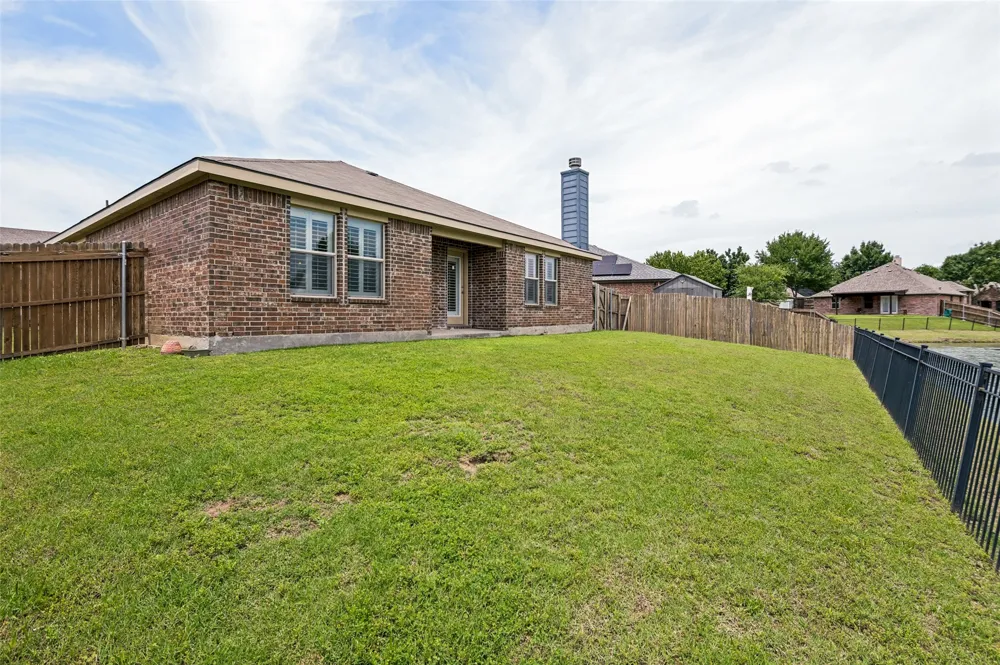 1097 Luton Drive Prosper, TX 75078