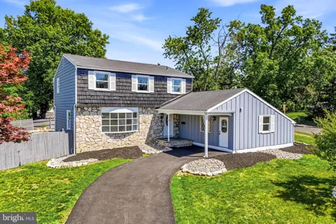 5 JEFFERSON DRIVE