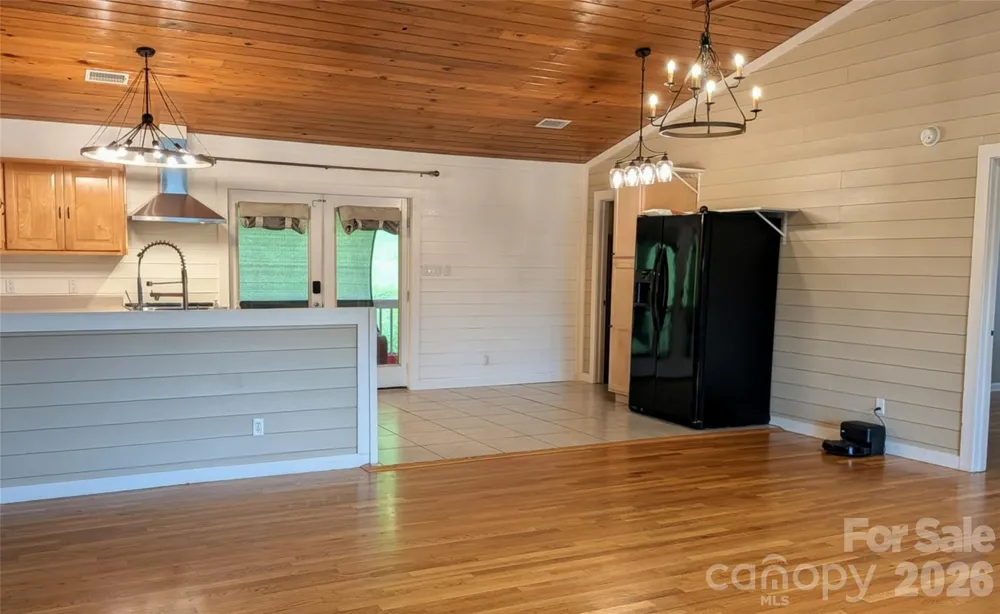 59 Ck Cabin Drive Hot Springs, NC 28743