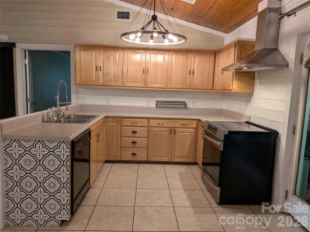 59 Ck Cabin Drive Hot Springs, NC 28743