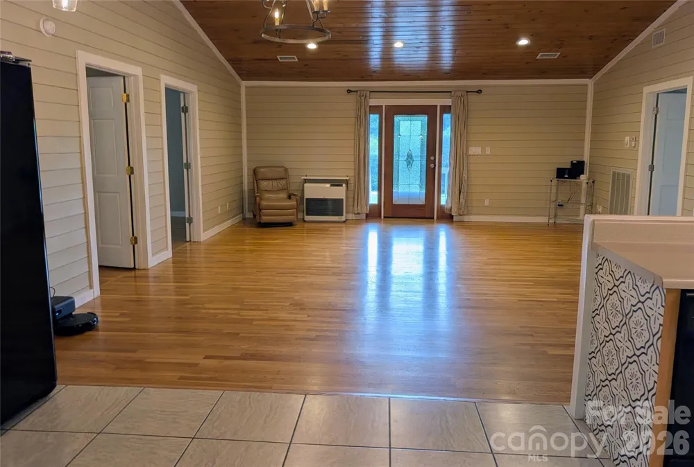 59 Ck Cabin Drive Hot Springs, NC 28743