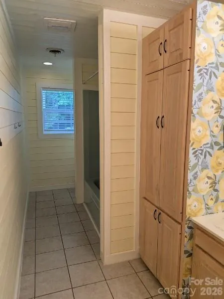 59 Ck Cabin Drive Hot Springs, NC 28743