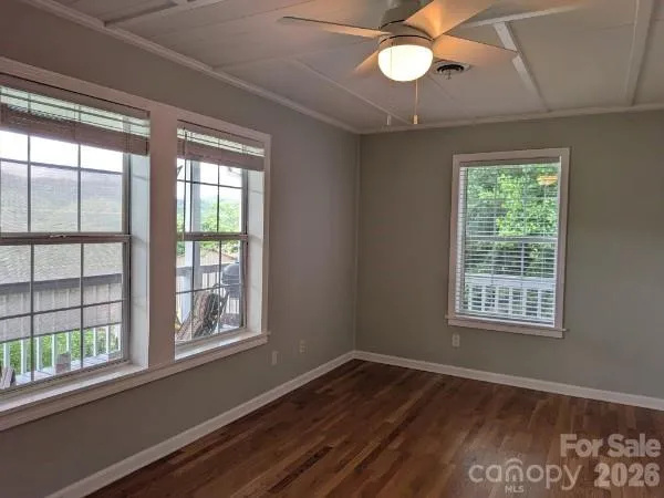 59 Ck Cabin Drive Hot Springs, NC 28743