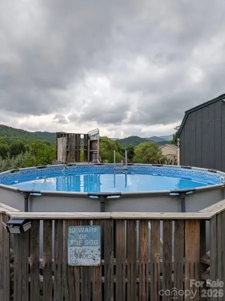 59 Ck Cabin Drive Hot Springs, NC 28743