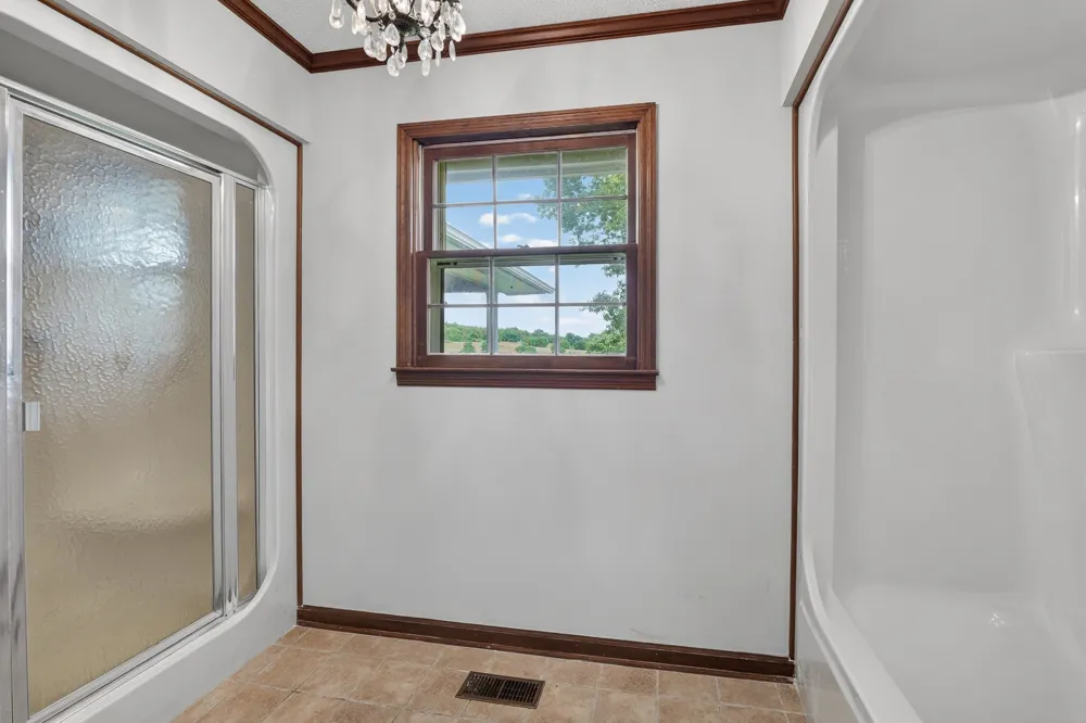 805 Boonshill Petersburg Rd Petersburg, TN 37144