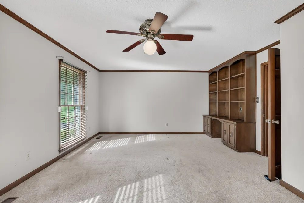 805 Boonshill Petersburg Rd Petersburg, TN 37144