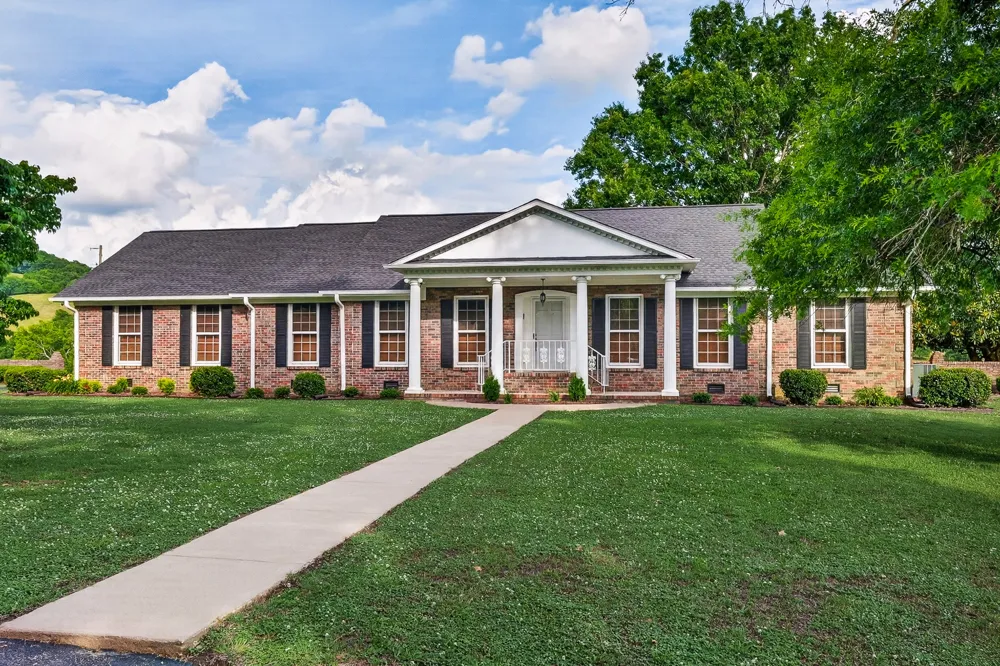 805 Boonshill Petersburg Rd Petersburg, TN 37144