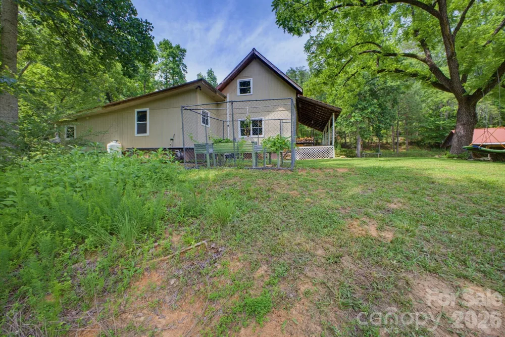 1239 W McGuinn Road Mill Spring, NC 28756
