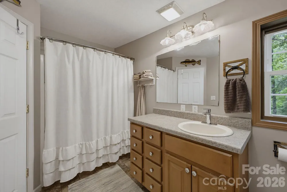1239 W McGuinn Road Mill Spring, NC 28756