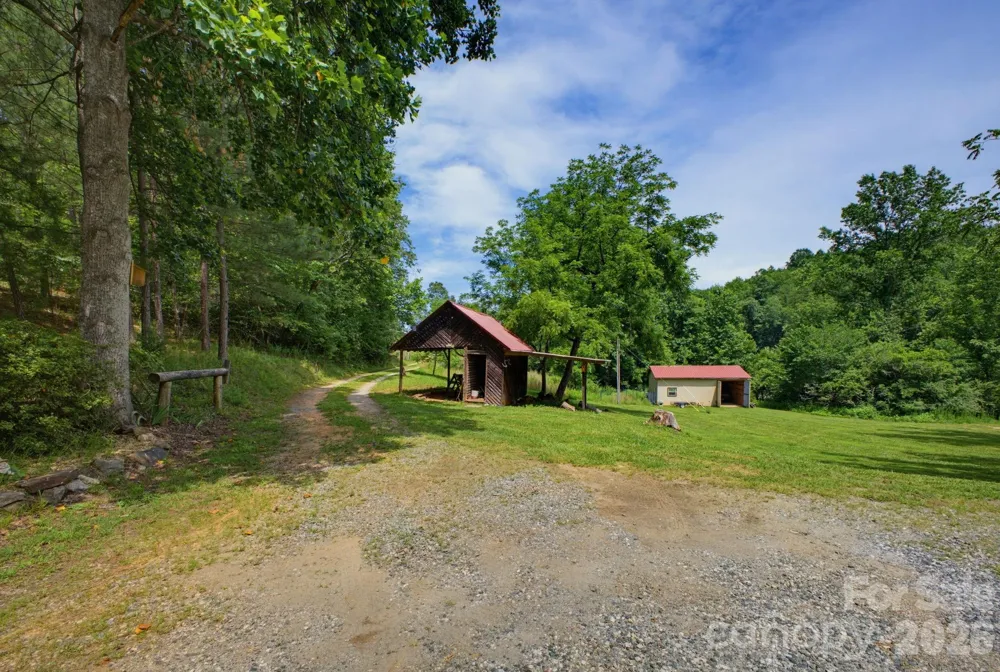 1239 W McGuinn Road Mill Spring, NC 28756