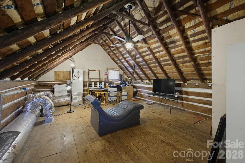 1239 W McGuinn Road Mill Spring, NC 28756