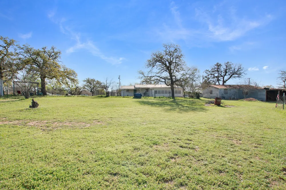 1365 Norma Lane Tow, TX 78672