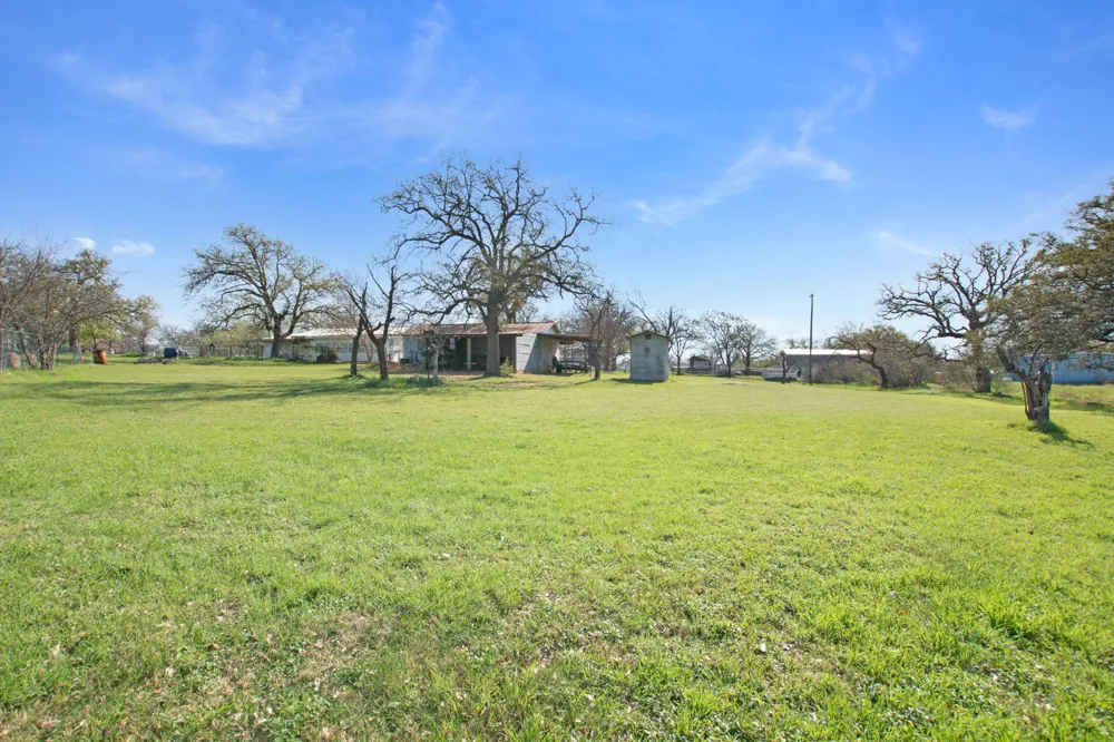 1365 Norma Lane Tow, TX 78672