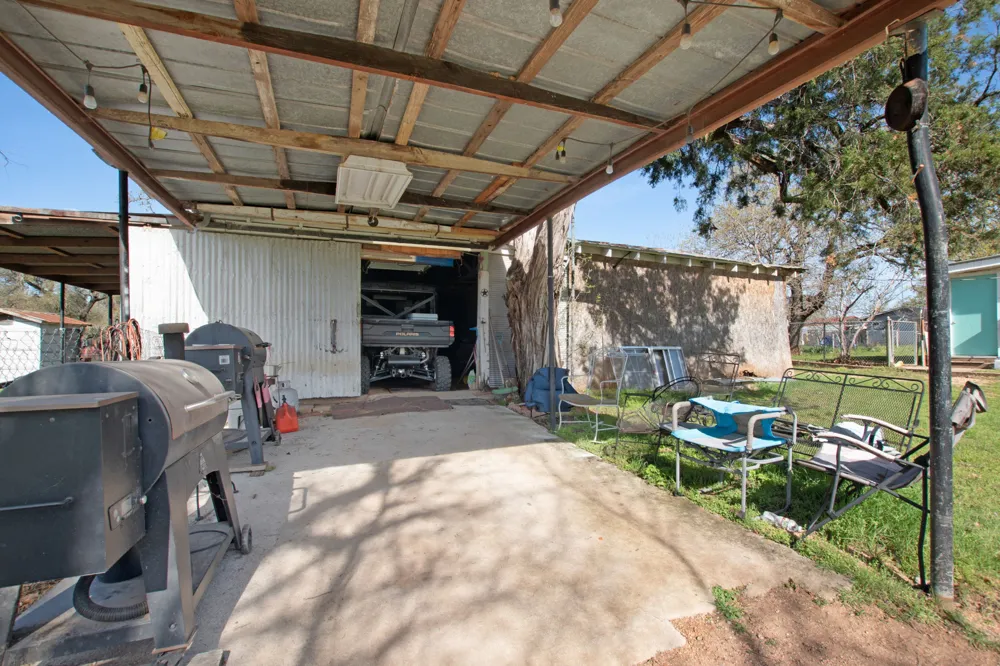 1365 Norma Lane Tow, TX 78672
