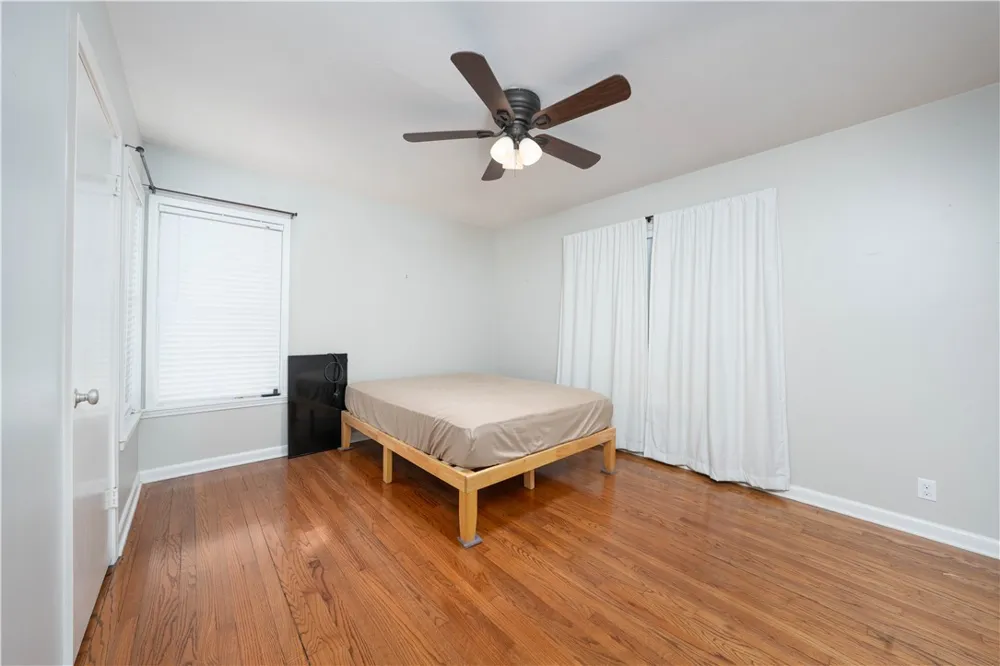 923 Grant Place Corpus Christi, TX 78411