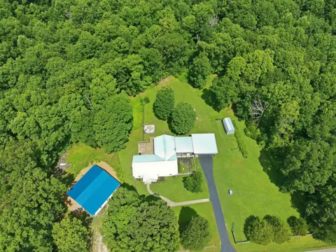 428 Peters Rd