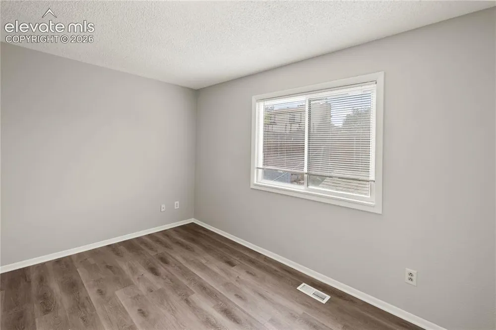 4316 College View Drive Colorado Springs, CO 80906