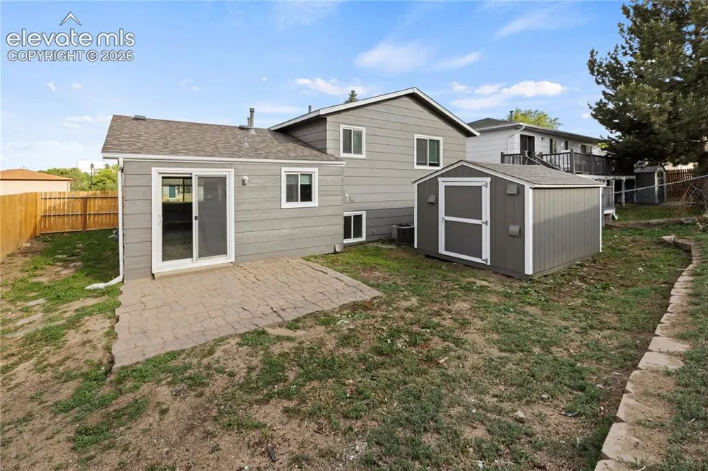 4316 College View Drive Colorado Springs, CO 80906