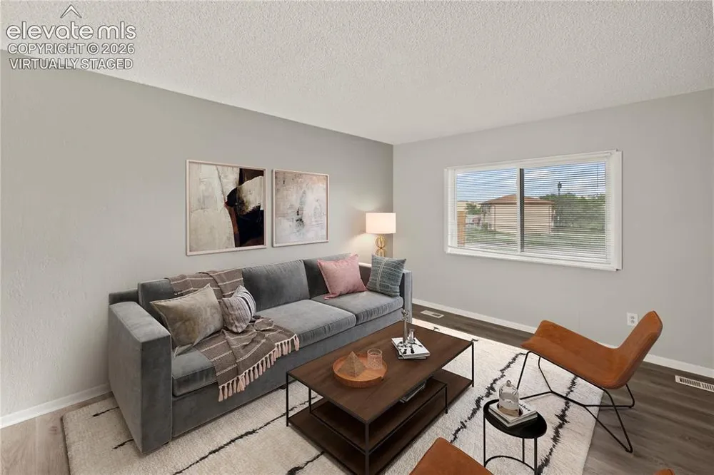 4316 College View Drive Colorado Springs, CO 80906