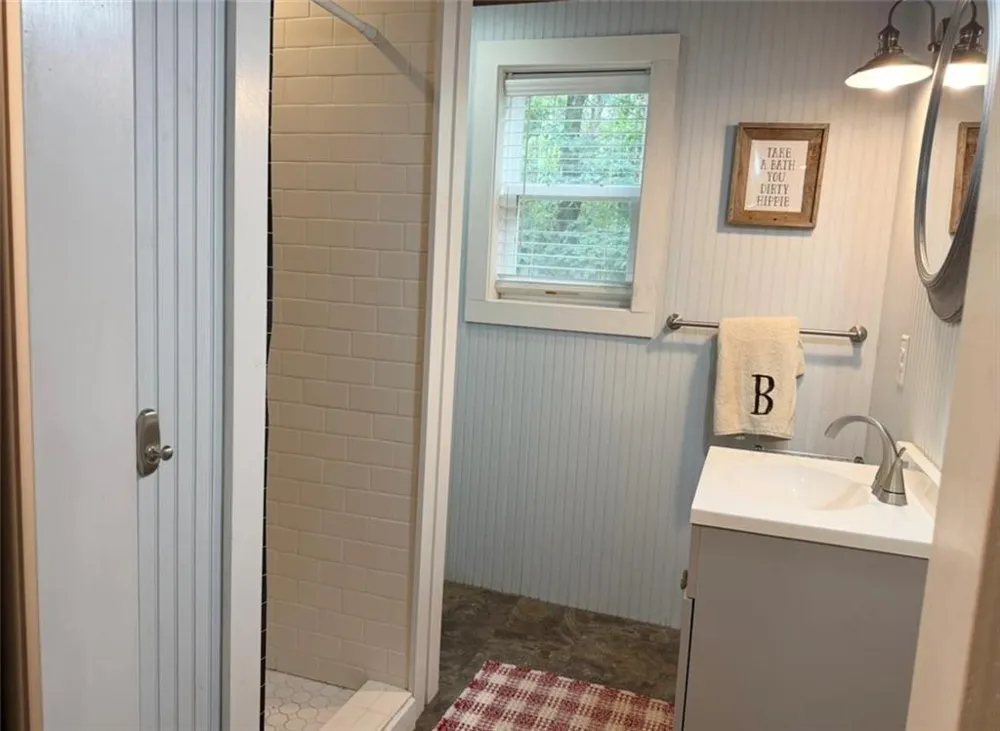 227 Clarkesville Heights Drive Clarkesville, GA 30523