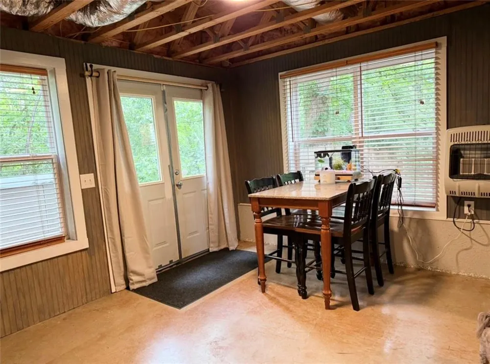 227 Clarkesville Heights Drive Clarkesville, GA 30523
