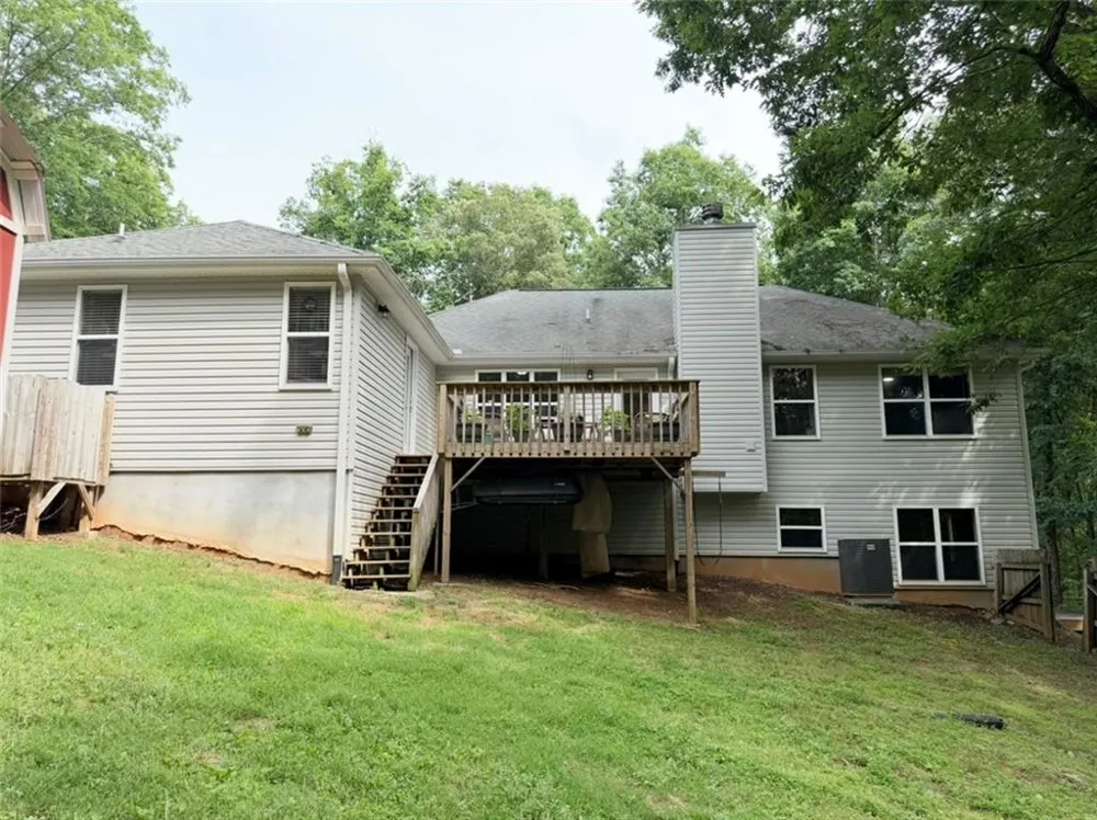 227 Clarkesville Heights Drive Clarkesville, GA 30523
