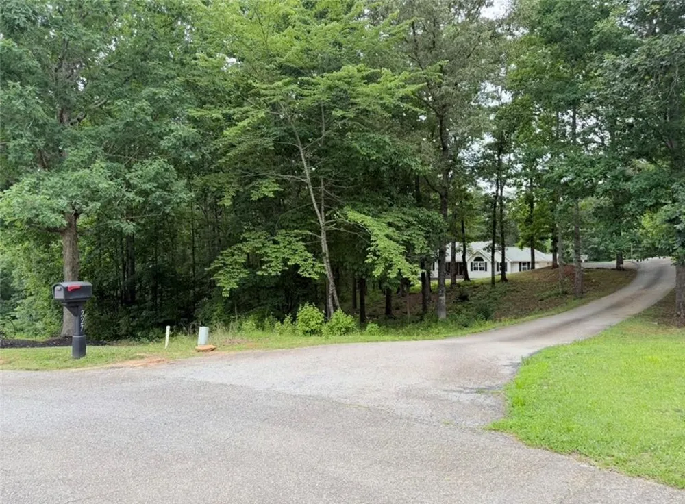 227 Clarkesville Heights Drive Clarkesville, GA 30523