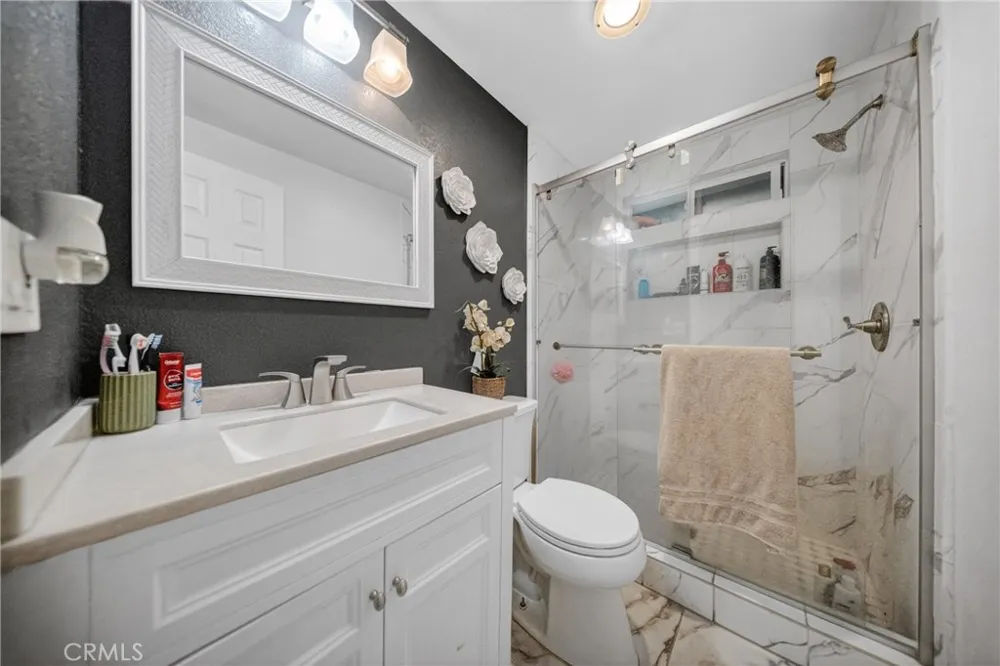 5229 Carr Inyokern, CA 93527