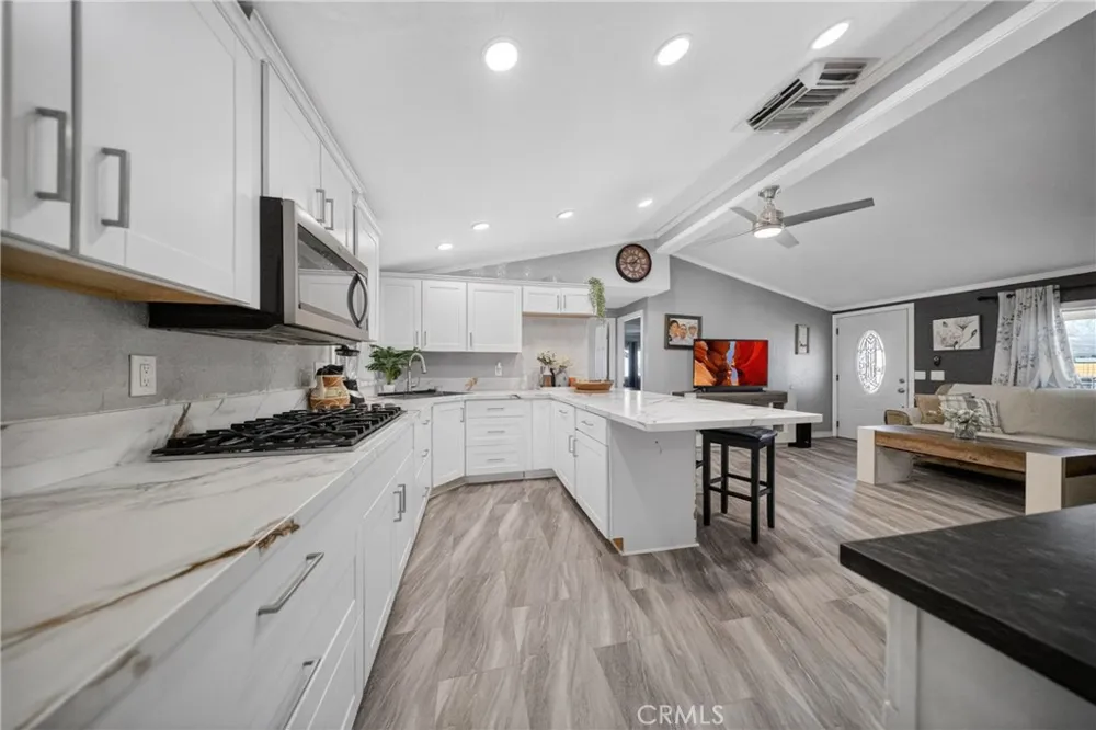 5229 Carr Inyokern, CA 93527