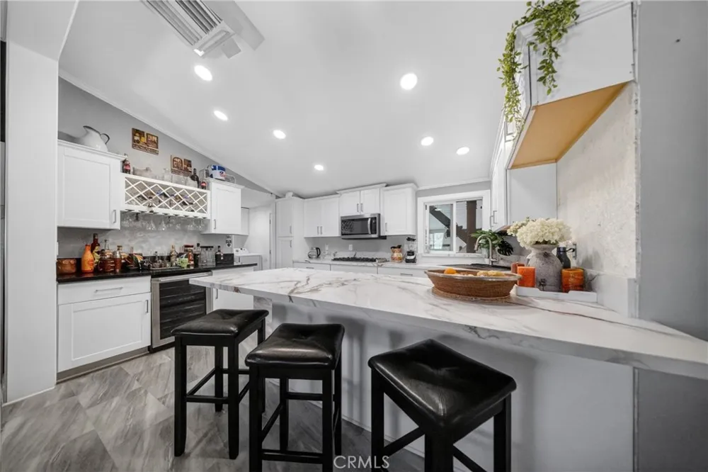 5229 Carr Inyokern, CA 93527